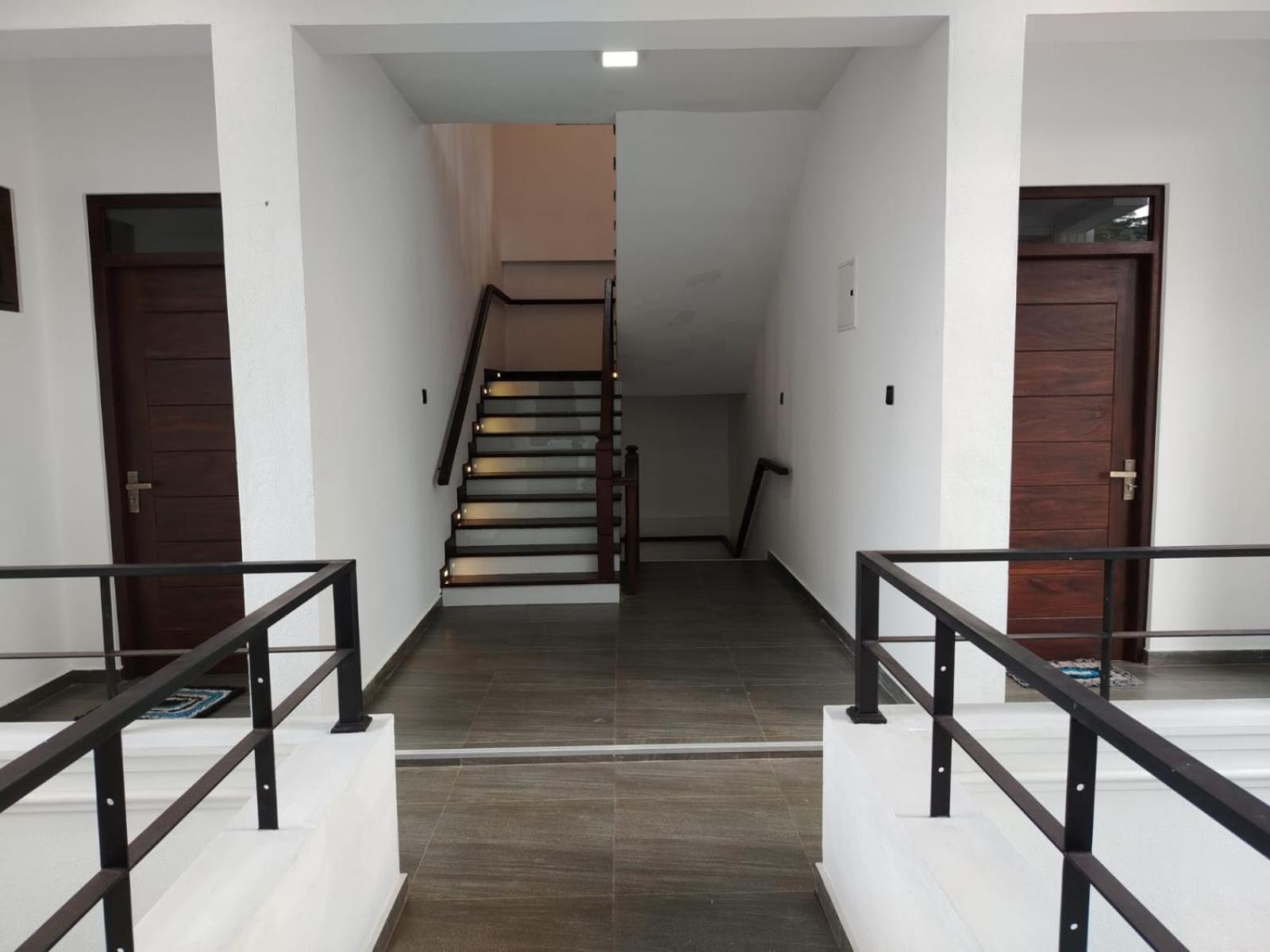 Diora Hotel รัตนปุระ ภายนอก รูปภาพ